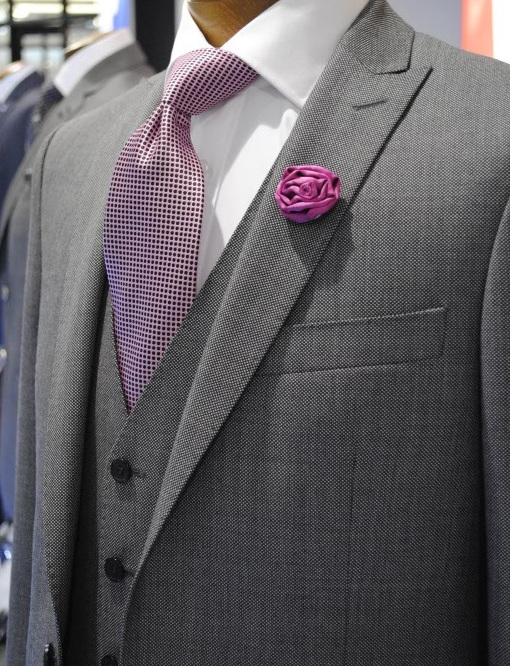 The Executive - Bespoke Gentlemens' Outfitters > Contact Us